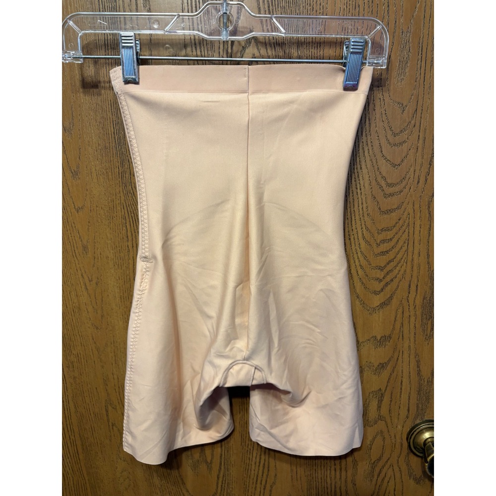 Honeylove SuperPower Mid-Waist Short Shapewear Sand NWT Size small NWT 494